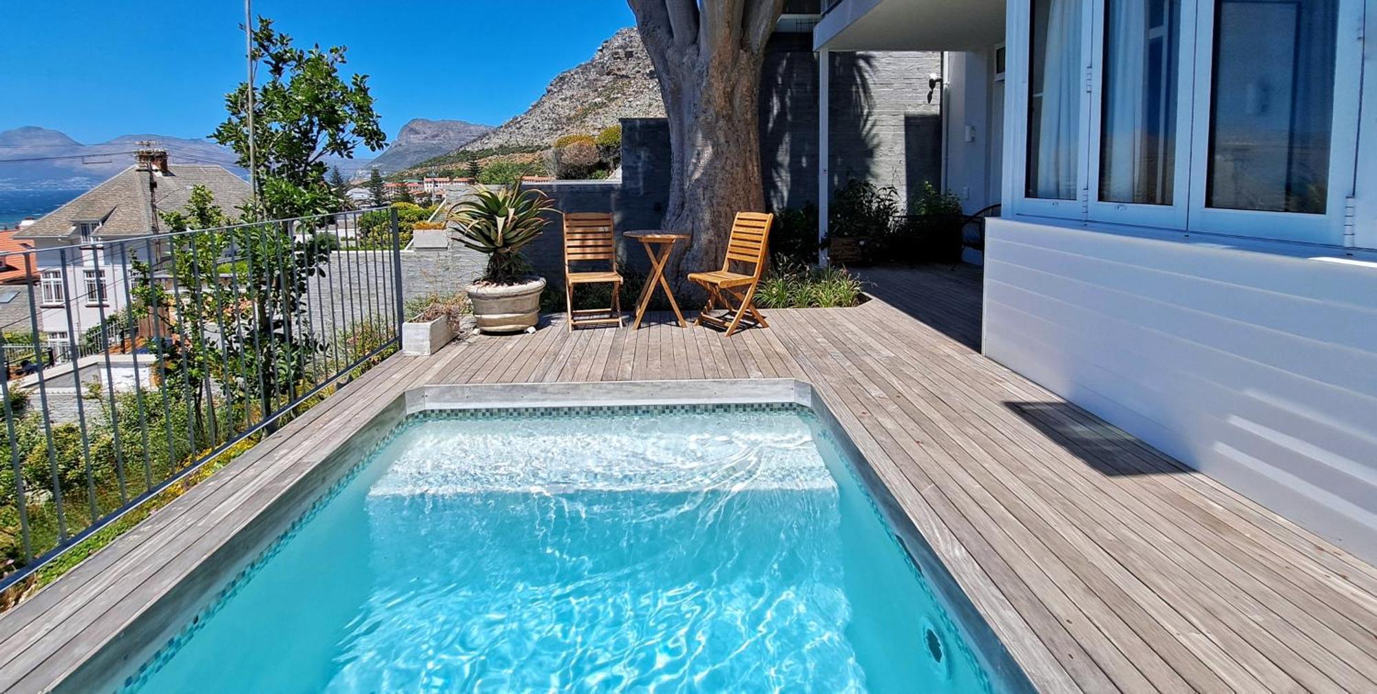The Dragon Tree Guesthouse Kalk Bay Exterior photo